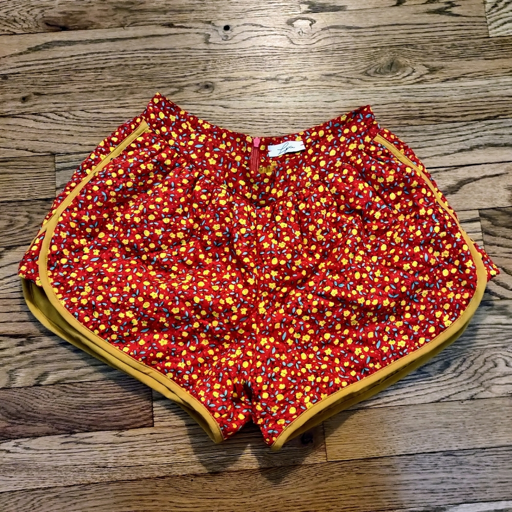 Super cute quilted shorts from British brand Le Pham!